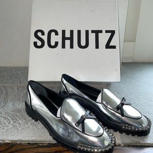 NIB never worn Schutz Anorah Loafer Size 8.5